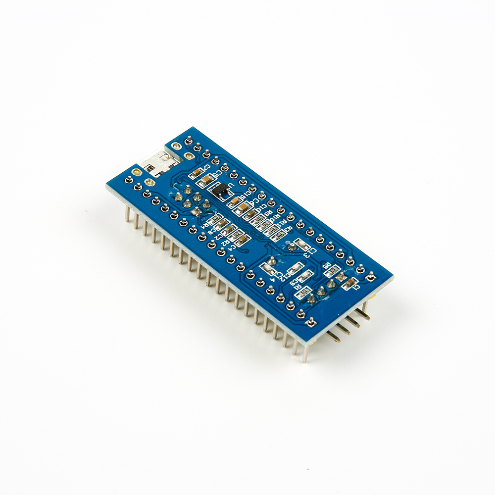 Контроллер STM32F103C8T6 (китайский чип)
